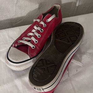 Red Converse